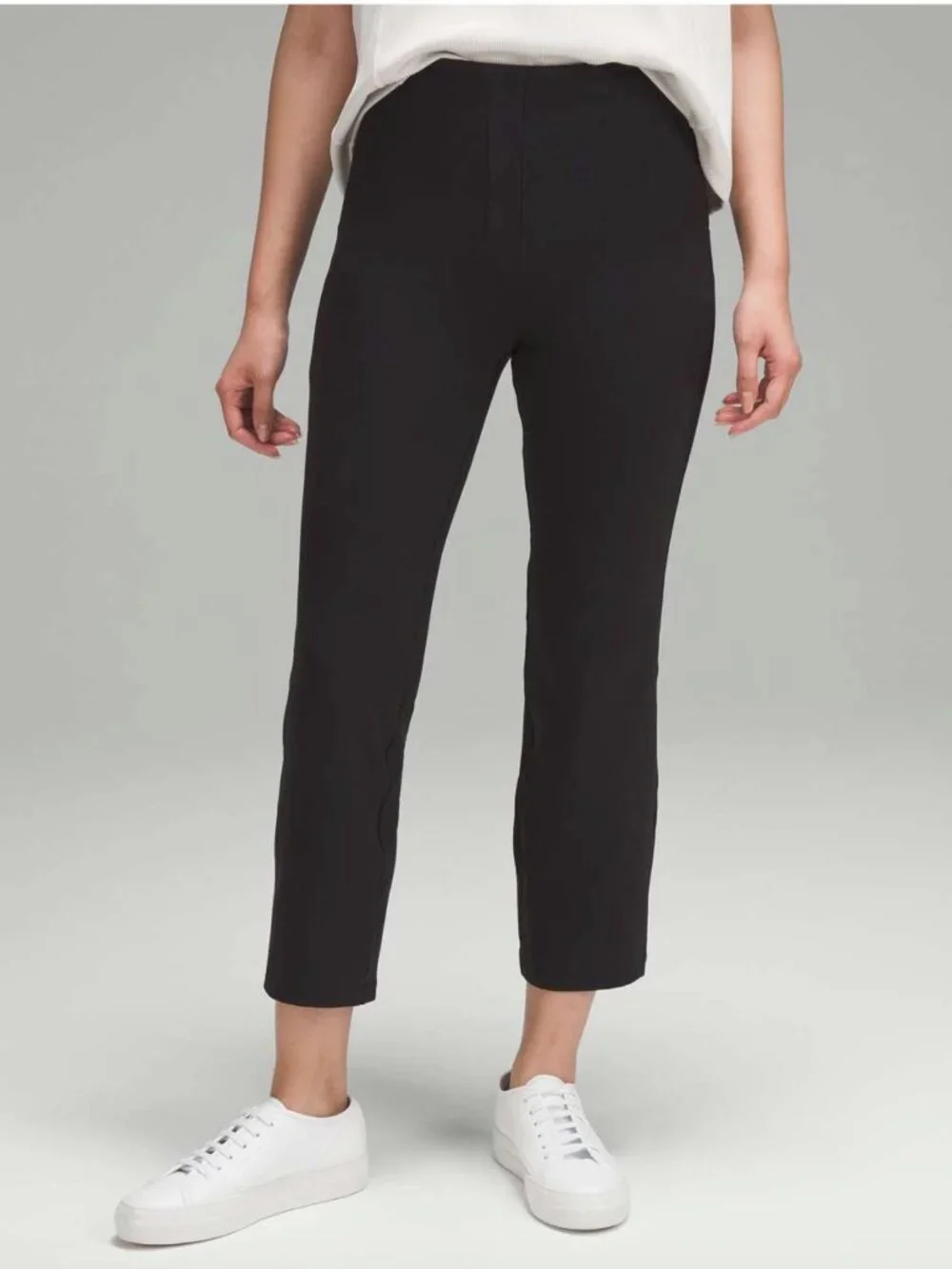 Lululemon Smooth Fit Pull-On High-Rise Cropped Pants